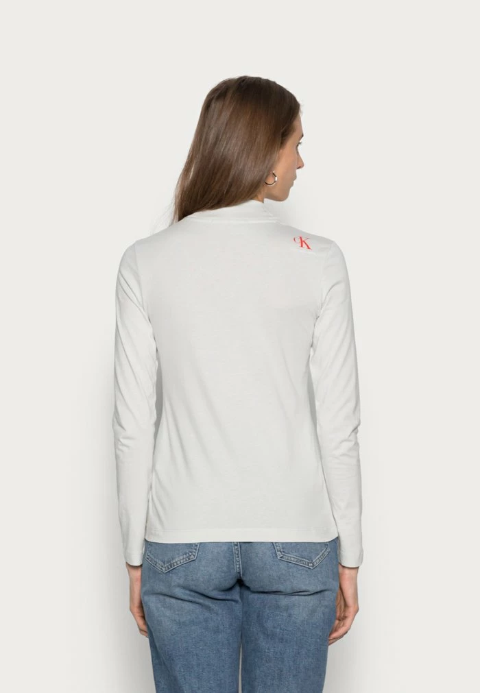 Calvin Klein Jeans ICONIC MOCK NECK - T-shirt à Manches Longues - Stone Grey 3 Calvin Klein Jeans ICONIC MOCK NECK - T-shirt à Manches Longues - Stone Grey – Image 3