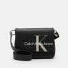 Calvin Klein Jeans Sac Bandoulière - Black