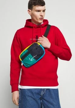 Calvin Klein Jeans ARCHIVAL MONOGRAM HOODIE UNISEX - Sweatshirt - Salsa/black -Calvin Klein Elegant Magasin cd980f19e4b243cc86e186d989354764