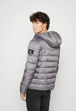 Calvin Klein Jeans LIGHTWEIGHT PADDED JACKET - Veste D'hiver - Fossil Grey 9 Calvin Klein Jeans LIGHTWEIGHT PADDED JACKET - Veste D'hiver - Fossil Grey -Calvin Klein Elegant Magasin cdd17f878fd144aeae8119a9d8866185