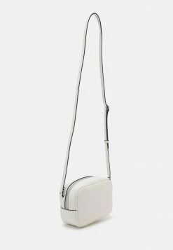 Calvin Klein Jeans SCULPTED CAMERA BAG TWO TONE - Sac Bandoulière - Warm White -Calvin Klein Elegant Magasin ce96e6fb481442dcae6606a5a75b8658