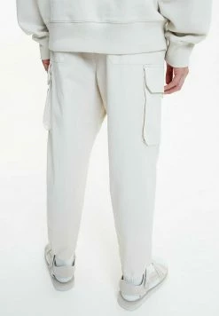 Calvin Klein Jeans Pantalon Cargo - Eggshell -Calvin Klein Elegant Magasin d04887c573df49a9a95074cc84dffa1f