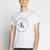 Calvin Klein Jeans ROUND LOGO TEE - T-shirt Imprimé - Bright White
