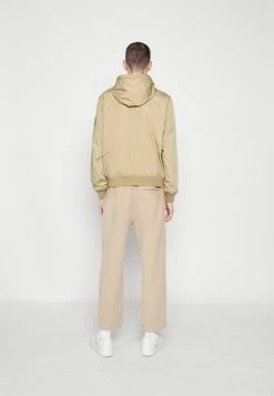 Calvin Klein Jeans UNPADDED HOODED HARRINGTON - Veste Légère - Tawny Sand -Calvin Klein Elegant Magasin d44466ae279048109f8a466d76816ac2