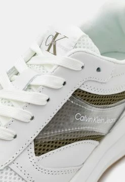 Calvin Klein Jeans CHUNKY RUNNER - Baskets Basses - Bright White -Calvin Klein Elegant Magasin d46b43b22dba40648d35f524e75fec3d