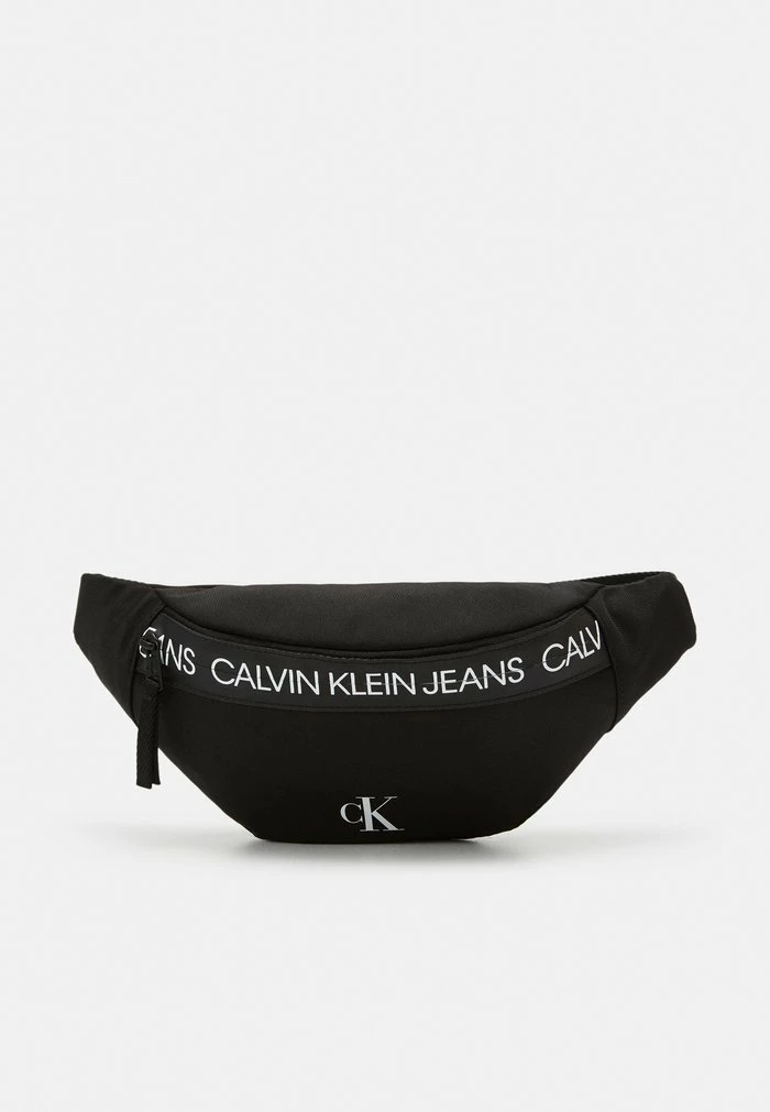 Calvin Klein Jeans LOGO TAPE WAISTBAG UNISEX - Sac Banane - Black 1 Calvin Klein Jeans LOGO TAPE WAISTBAG UNISEX - Sac Banane - Black