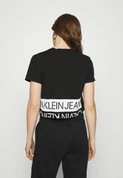 Calvin Klein Jeans MIRRORED LOGO BOXY TEE - T-shirt Imprimé - Black/bright White 9 Calvin Klein Jeans MIRRORED LOGO BOXY TEE - T-shirt Imprimé - Black/bright White -Calvin Klein Elegant Magasin d9e3ea478a234407bb6c8bb12d7b931e