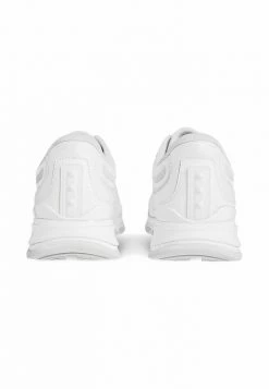 Calvin Klein Jeans Baskets Basses - Triple White -Calvin Klein Elegant Magasin e27a3da16efa481fa2c5d08ff26d04e6