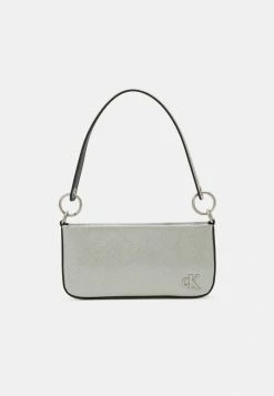 Calvin Klein Jeans SCULPTED HOLIDAY SHOULDER POUCH - Sac à Main - Holiday Metallic