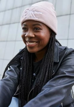 Calvin Klein Jeans BEANIE - Bonnet - Pale Conch Shell -Calvin Klein Elegant Magasin e6d2f2062a74490a82b0c03cdbcfeb03