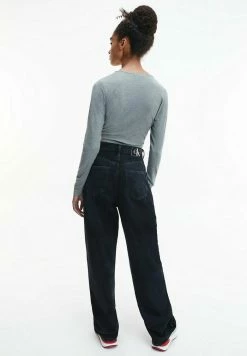 Calvin Klein Jeans T-shirt à Manches Longues - Grey Heather 7 Calvin Klein Jeans T-shirt à Manches Longues - Grey Heather -Calvin Klein Elegant Magasin e7d20dd2710c454dbd4e1a5e52bc6c4e