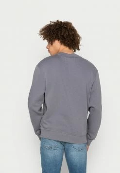 Calvin Klein Jeans BOLD SPLICED CREW NECK - Sweatshirt - Fossil Grey -Calvin Klein Elegant Magasin ea83e55c95e14fa6a94e4fa302ec879b