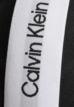 Calvin Klein Jeans CONTRAST TAPE MILANO ZIPTHROUGH - Sweat à Capuche Zippé - Ck Black -Calvin Klein Elegant Magasin eb88dad072034ceda9285933e391bb65