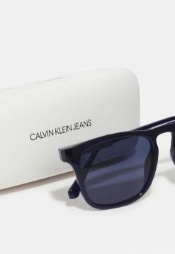 Calvin Klein Jeans UNISEX - Lunettes De Soleil - Crystal Navy -Calvin Klein Elegant Magasin eca023e7978b4d11b043ebcad9669bd5