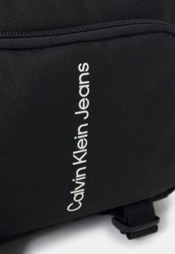 Calvin Klein Jeans SPORT ESSENTIALS CAM UNISEX - Sac Bandoulière - Black -Calvin Klein Elegant Magasin ed0108887b944a04bdfd89b4865124b0