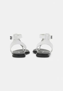 Calvin Klein Jeans FLAT TOE - Tongs - Bright White -Calvin Klein Elegant Magasin ed1a489d8d2246baad29658b990fb47d