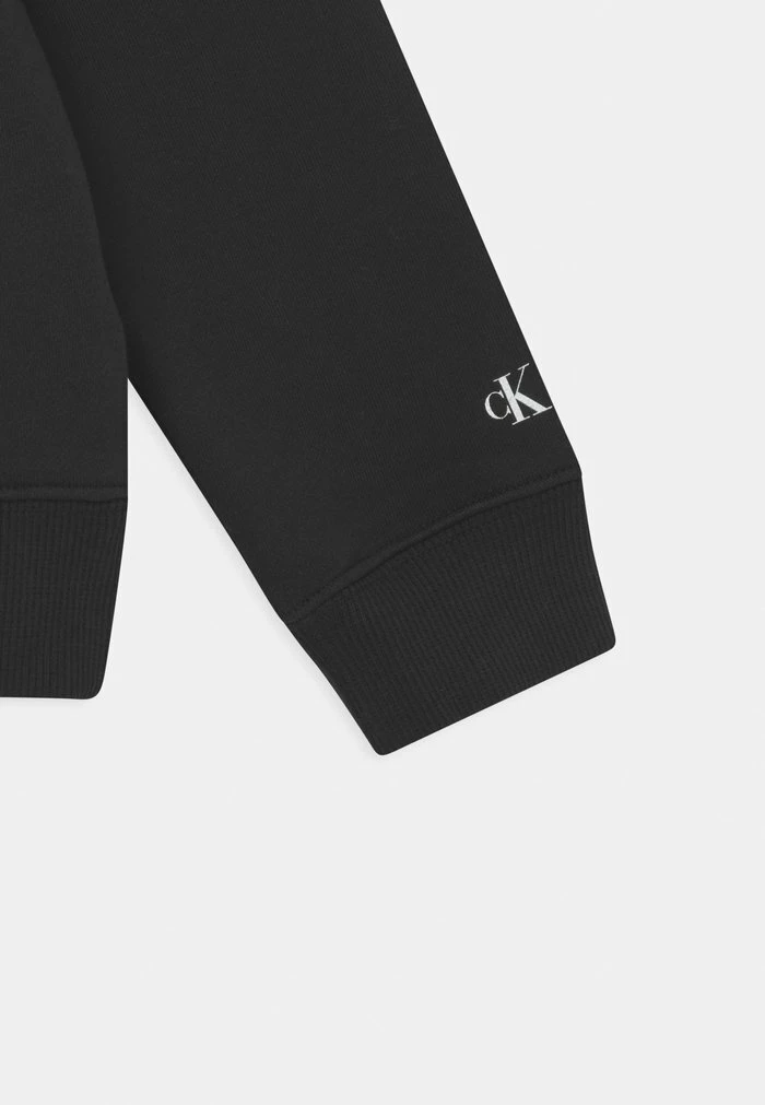 Calvin Klein Jeans INSTITUTIONAL LOGO - Sweat à Capuche - Black 3 Calvin Klein Jeans INSTITUTIONAL LOGO - Sweat à Capuche - Black – Image 3