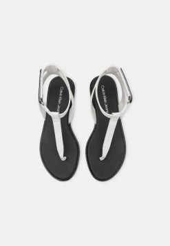 Calvin Klein Jeans FLAT TOE - Tongs - Bright White -Calvin Klein Elegant Magasin f02d6a79065041f0a6e71c77b3e8211d