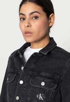 Calvin Klein Jeans CROPPED 90S JACKET - Veste En Jean - Black 8 Calvin Klein Jeans CROPPED 90S JACKET - Veste En Jean - Black -Calvin Klein Elegant Magasin fb212d8fbba74f1995cfcd49be2332b5