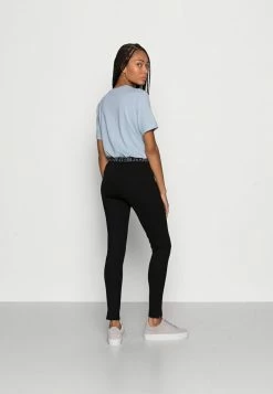 Calvin Klein Jeans MILANO LOGO ELASTIC - Legging - Black 7 Calvin Klein Jeans MILANO LOGO ELASTIC - Legging - Black -Calvin Klein Elegant Magasin fced5b29321241e79809a85c621c066e