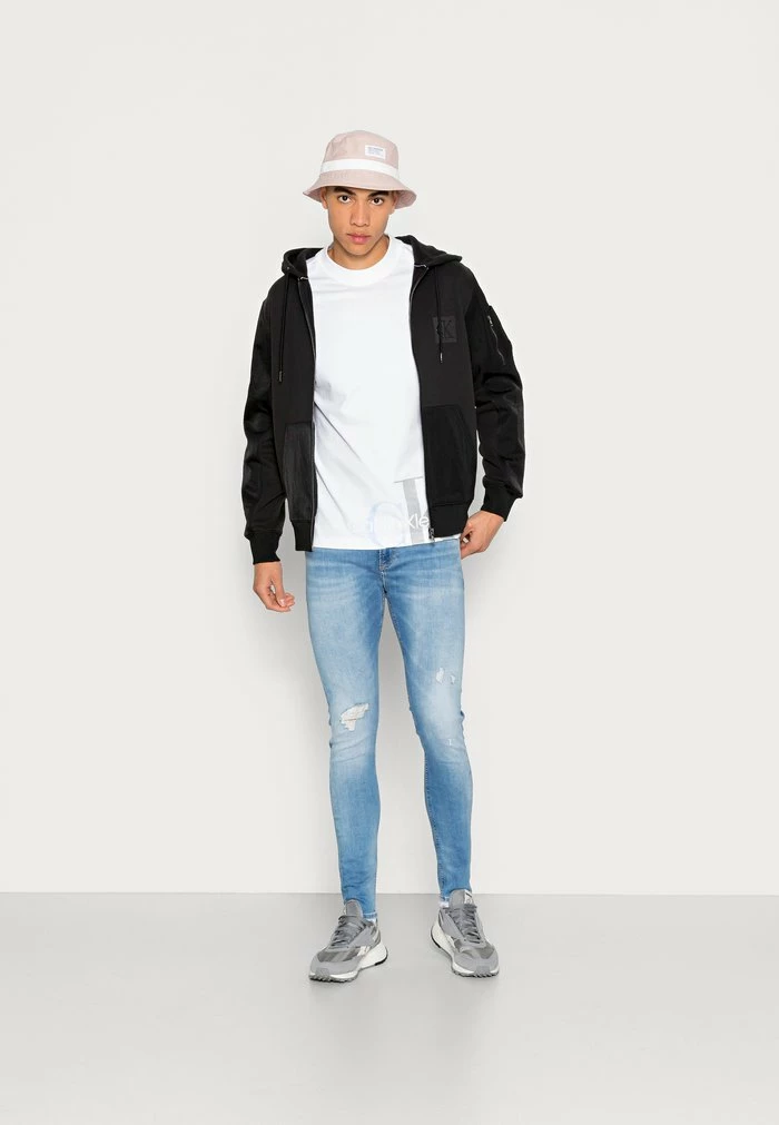 Calvin Klein Jeans SUPER SKINNY - Jeans Skinny - Denim Medium 2 Calvin Klein Jeans SUPER SKINNY - Jeans Skinny - Denim Medium – Image 2